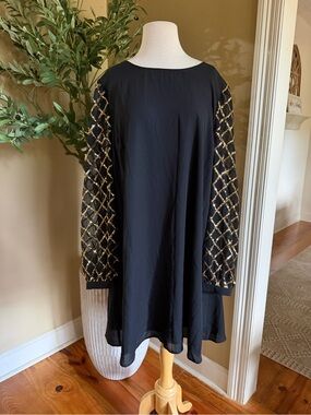 Chic Soul Black Dress with Gold Lattice Long Sleeves